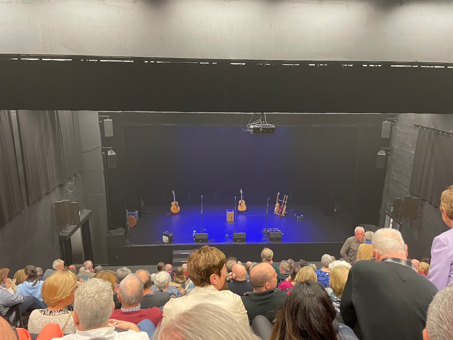 Cultural Centre City backdrop