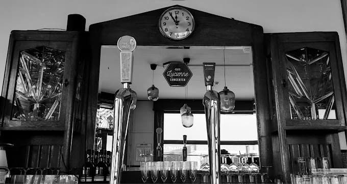 Café Lucienne backdrop