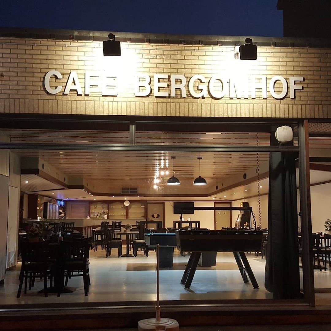 Bovenzaal Bergom backdrop