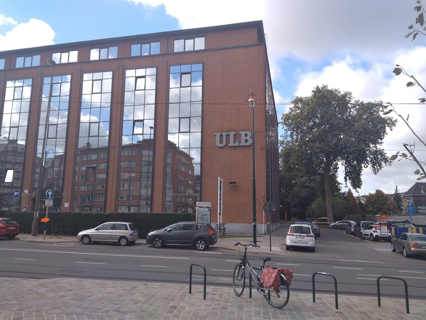 Ulb Campus Solbosch backdrop