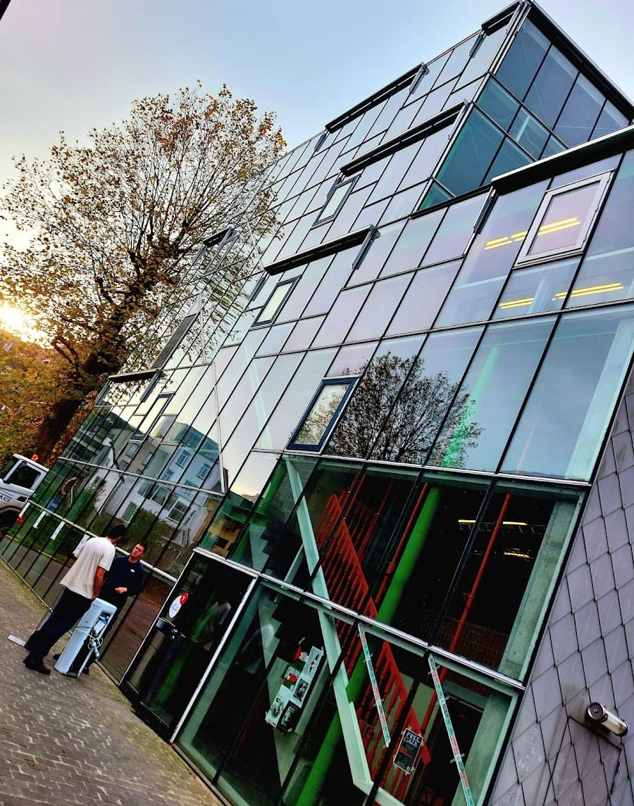 Bijlokesite - tuin cover