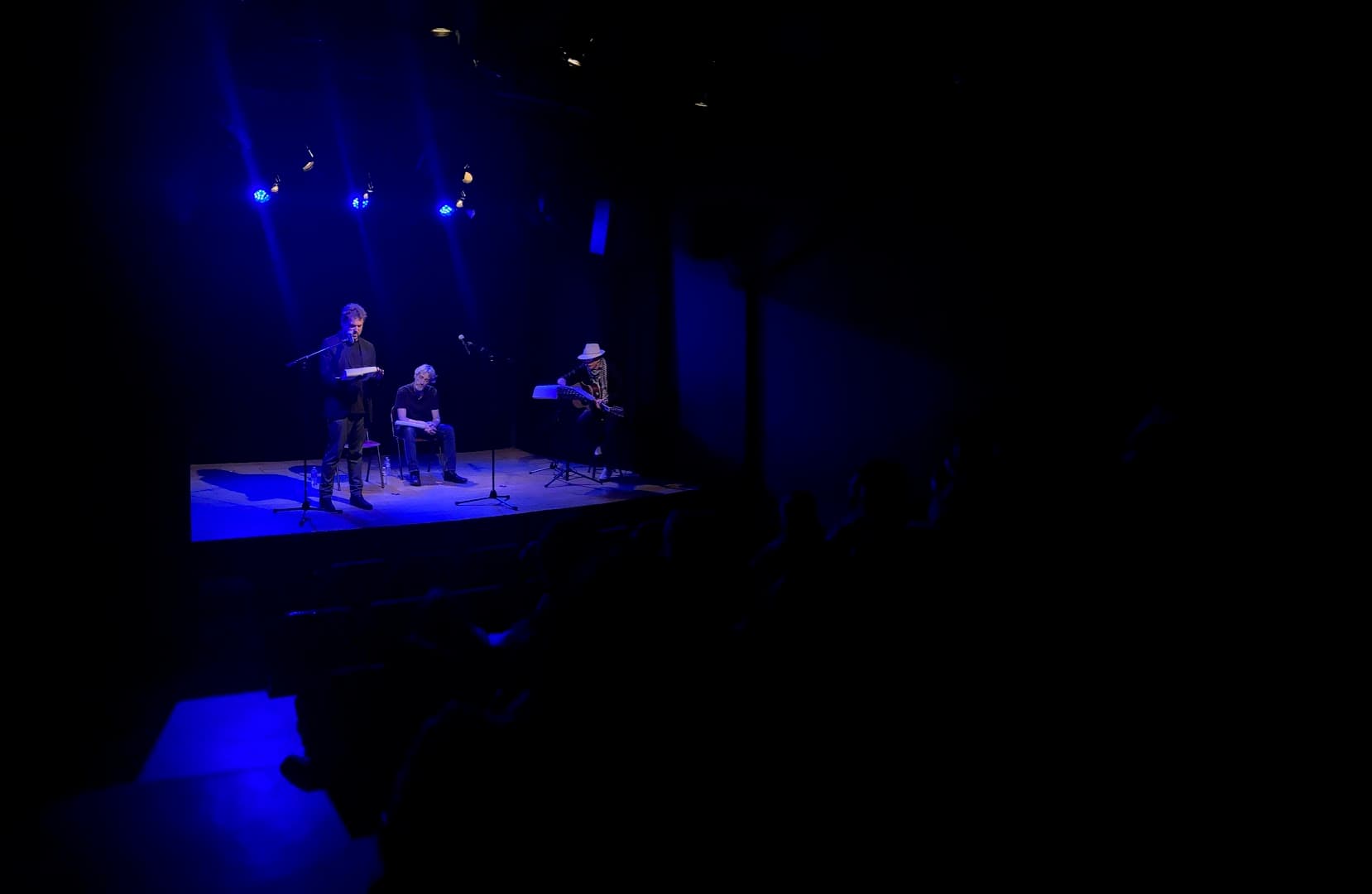 L'Entrela' - Centre Culturel d'Evere backdrop