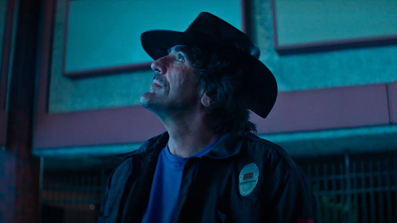 The Neon People: Las Vegas' Hidden Tunnel Dwellers