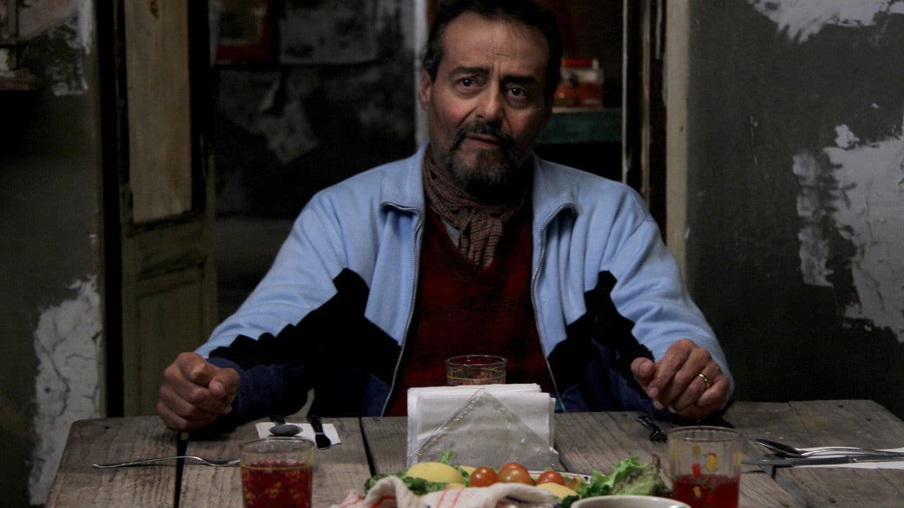 Nosotros los Nobles backdrop