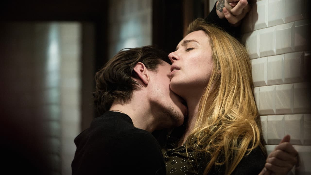 Passion simple backdrop