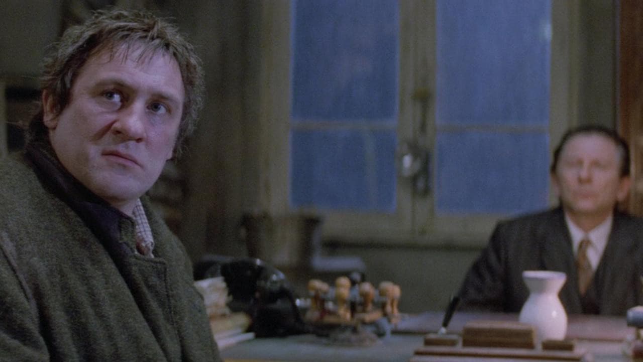 Une pure formalité backdrop