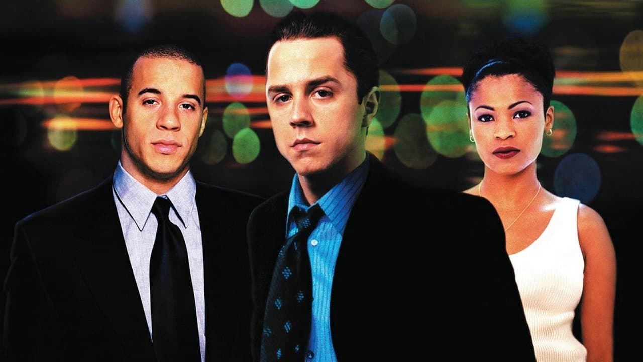 Les Initiés backdrop