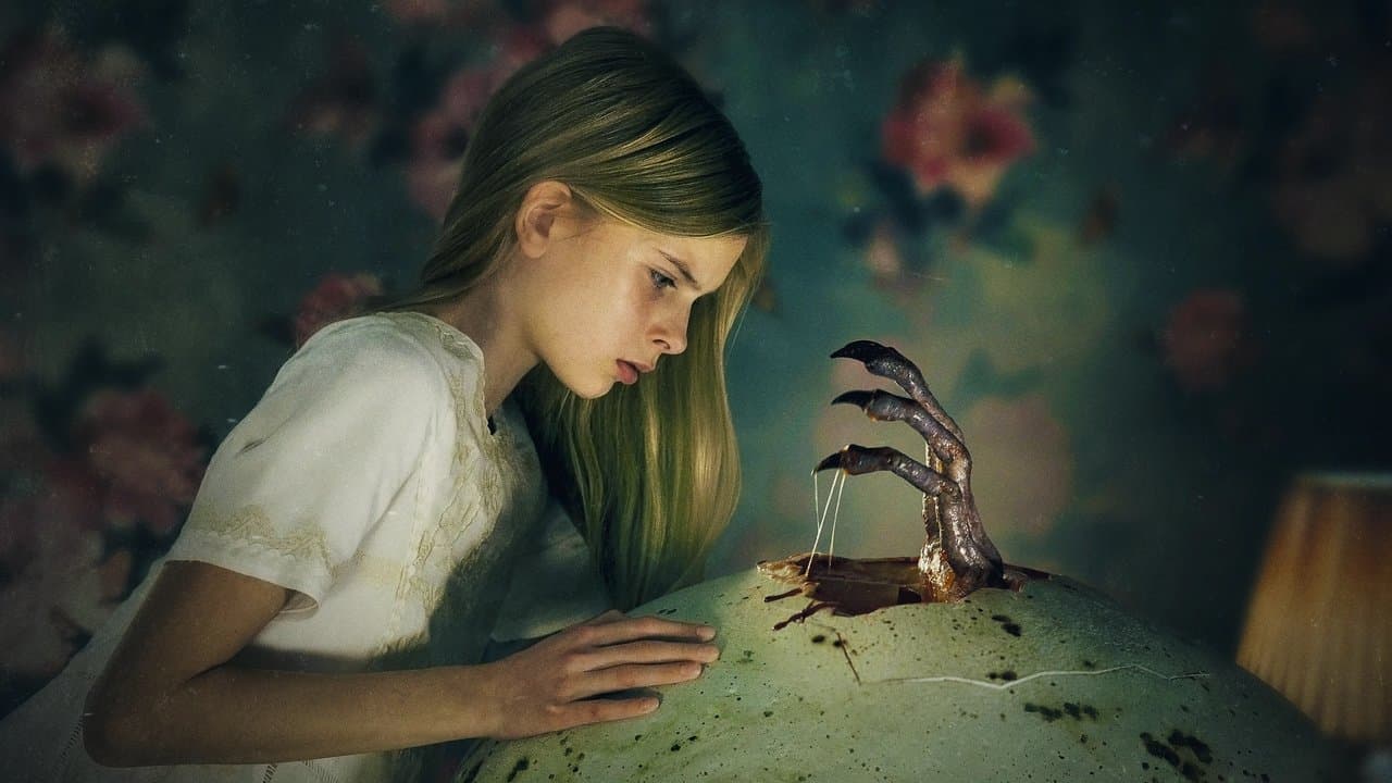 Pahanhautoja backdrop