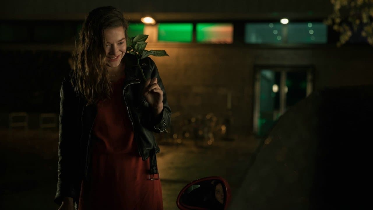 Qui suis-je backdrop