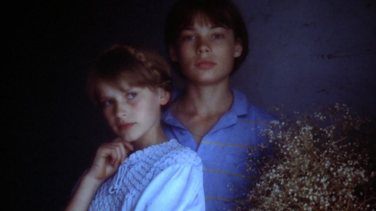 Tendres cousines backdrop