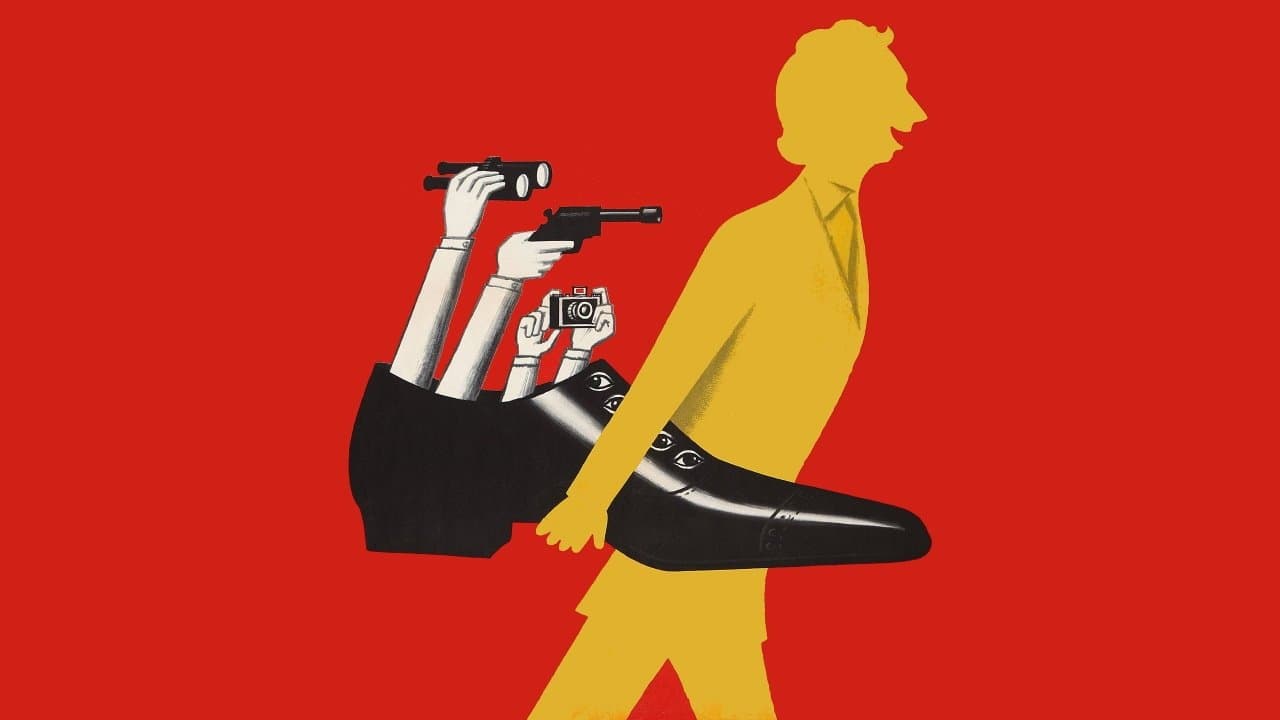 Le Grand Blond avec une chaussure noire backdrop