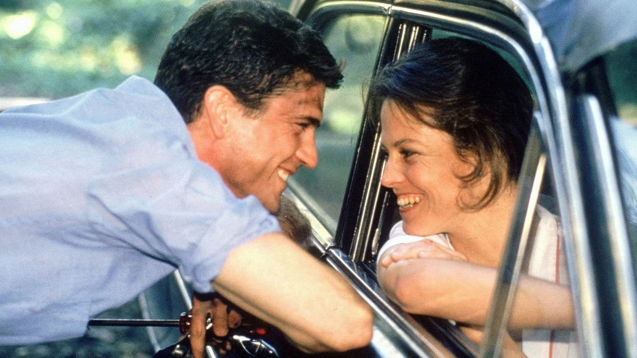 L'Année de tous les dangers backdrop