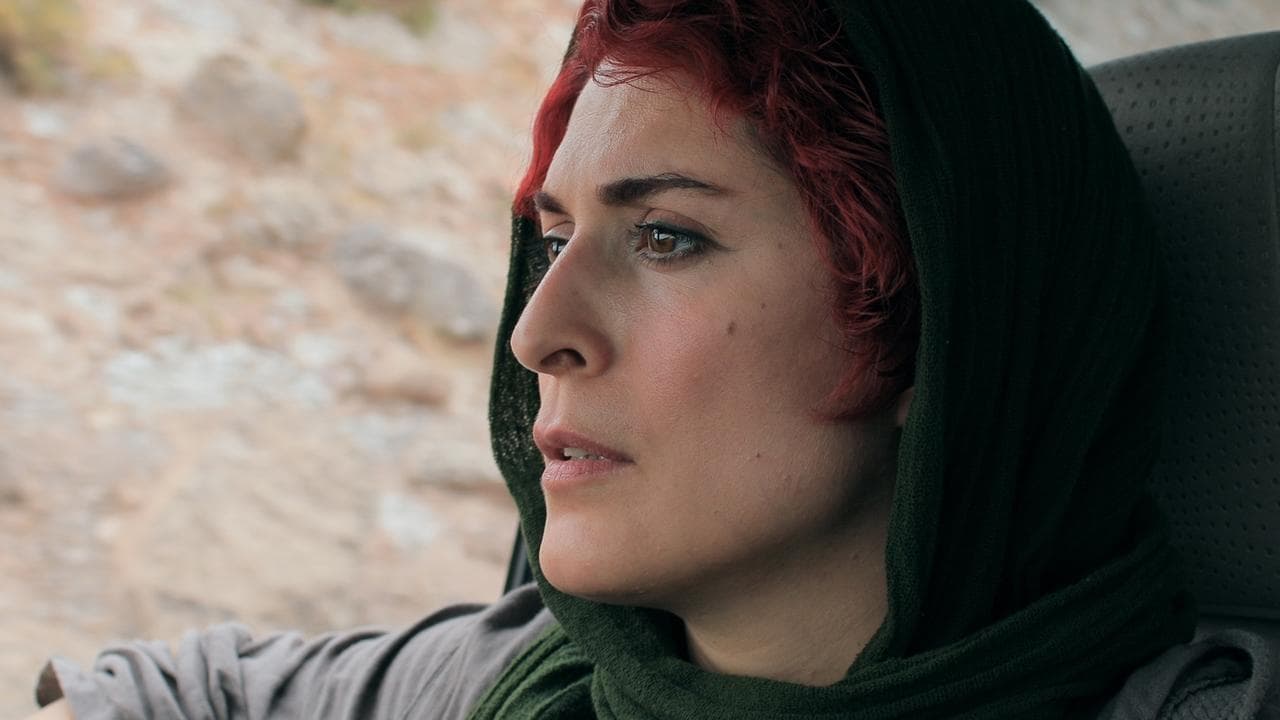 Trois Visages backdrop