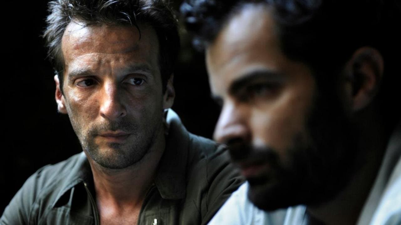 L'Ordre et la Morale backdrop