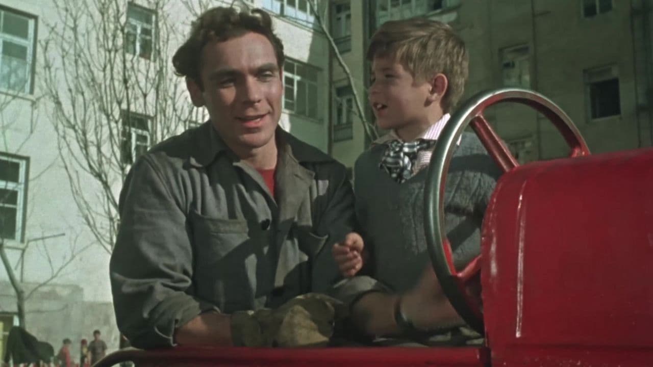 Le Rouleau compresseur et le Violon backdrop