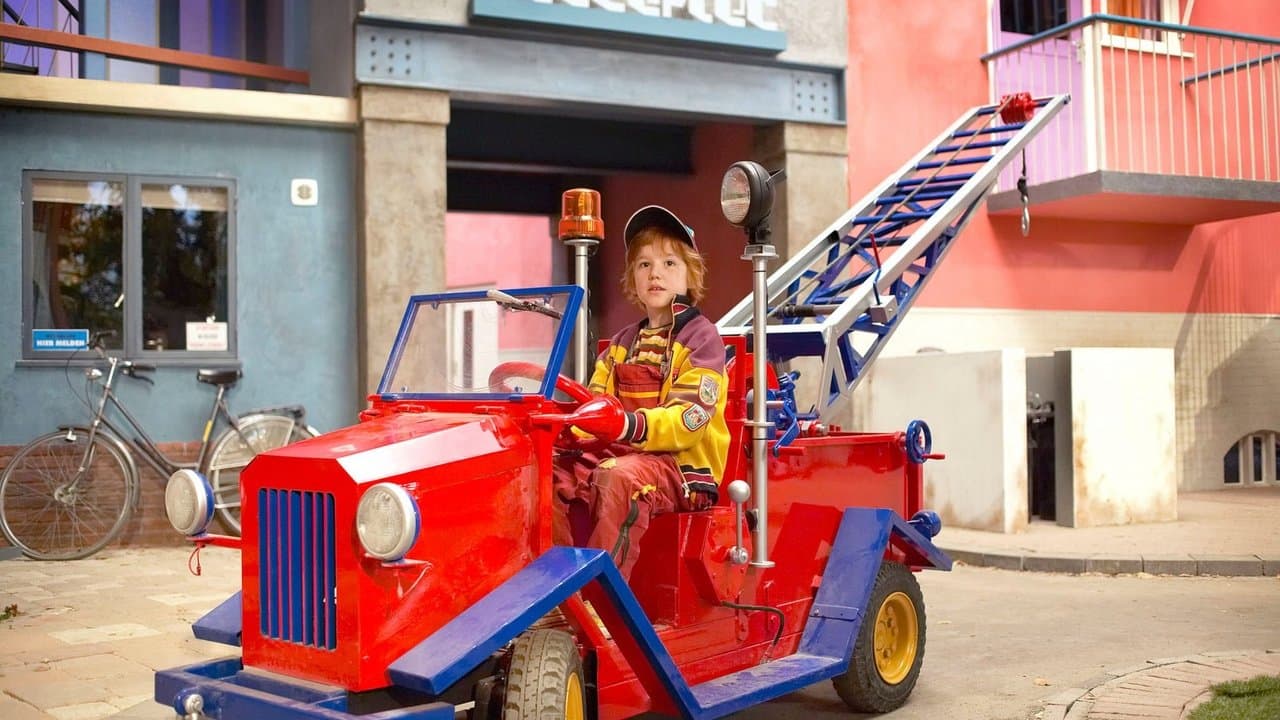 Pluk et sa grue rouge backdrop