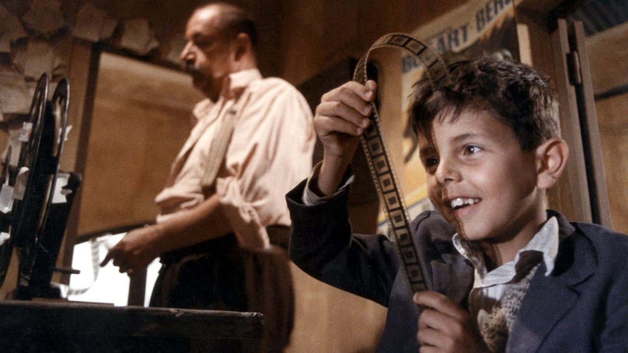 Nuovo Cinema Paradiso backdrop