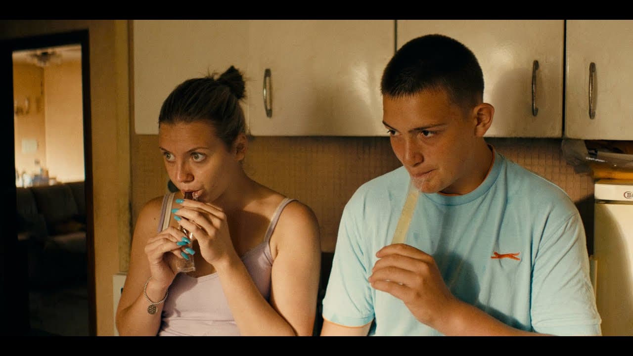 Il pleut dans la maison trailer thumbnail
