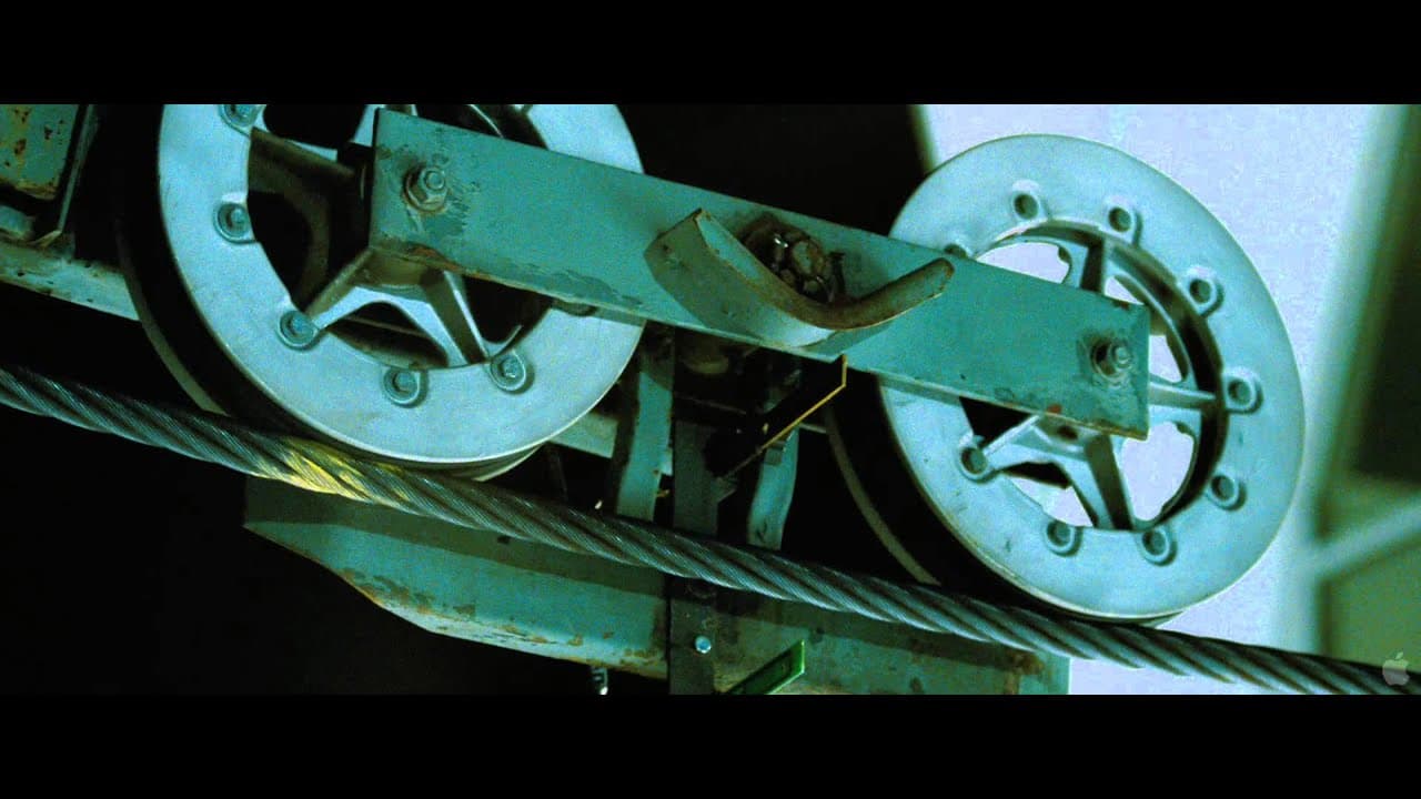 Frozen trailer thumbnail