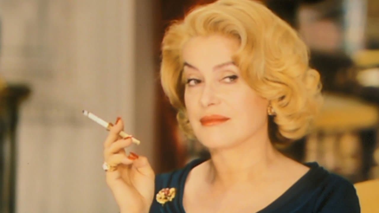 8 femmes trailer thumbnail