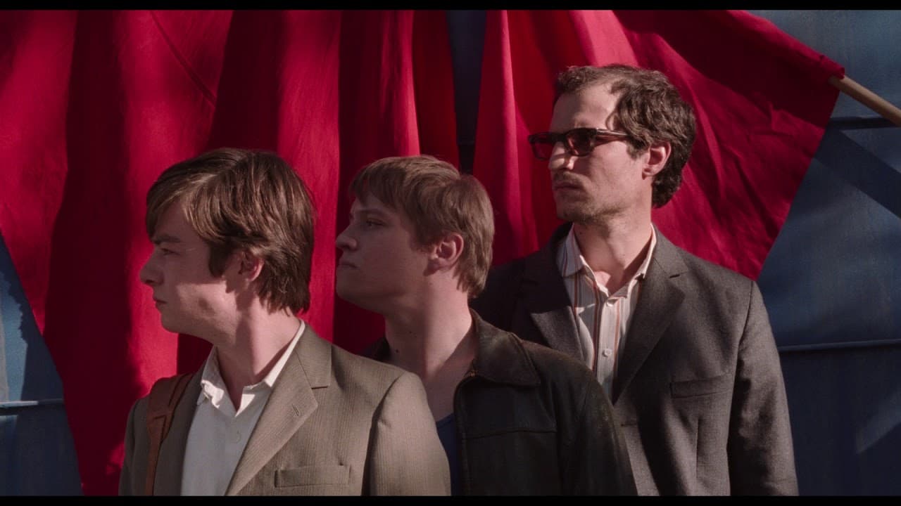 Le Redoutable trailer thumbnail