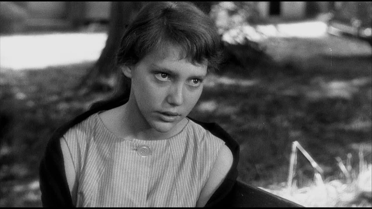 Au hasard Balthazar trailer thumbnail