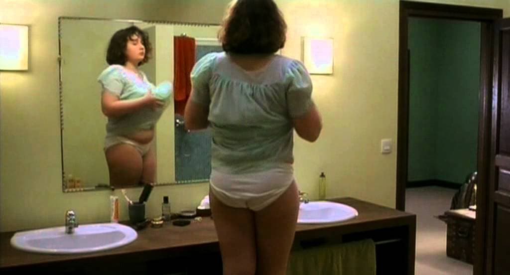 À ma sœur ! trailer thumbnail