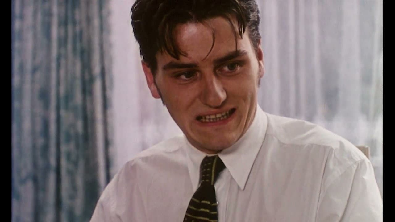 Secrets et mensonges trailer thumbnail