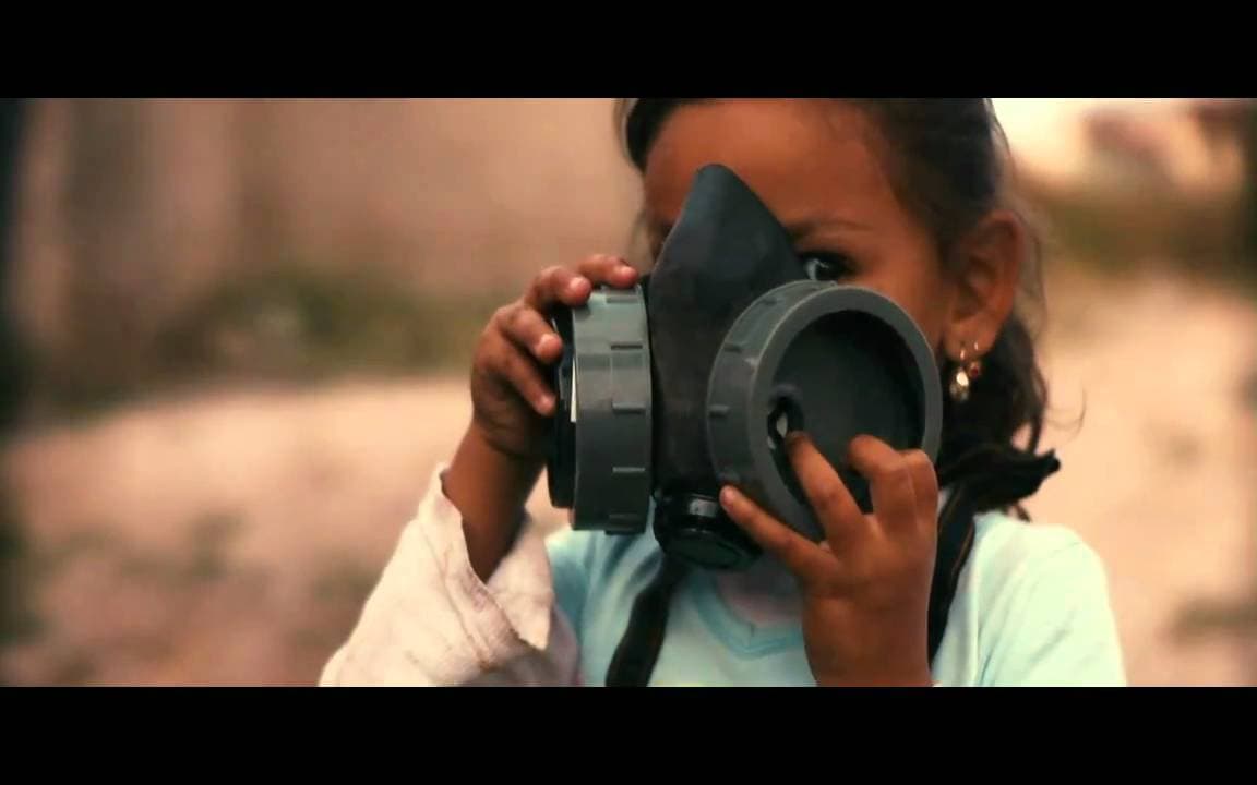 Monsters trailer thumbnail