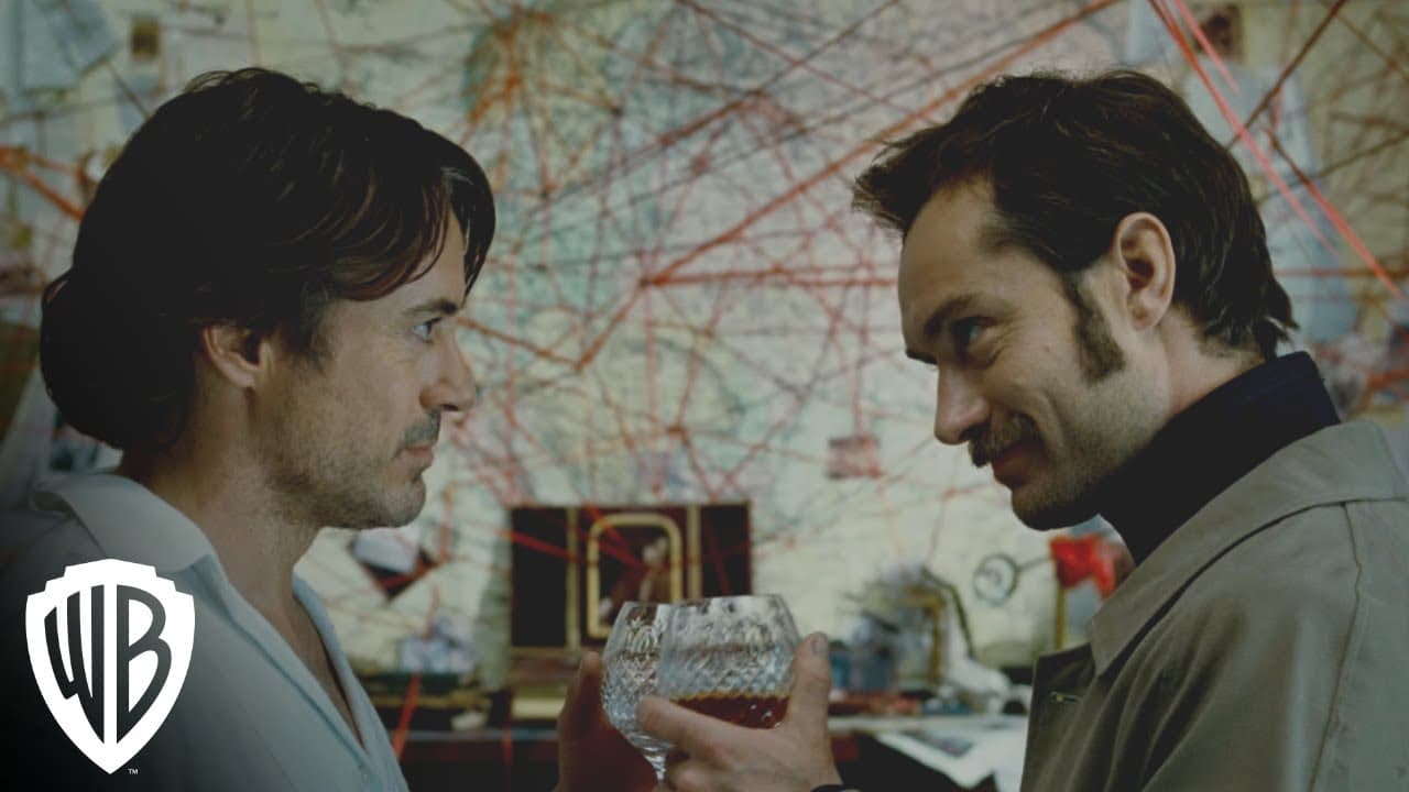 Sherlock Holmes : Jeu d'ombres trailer thumbnail