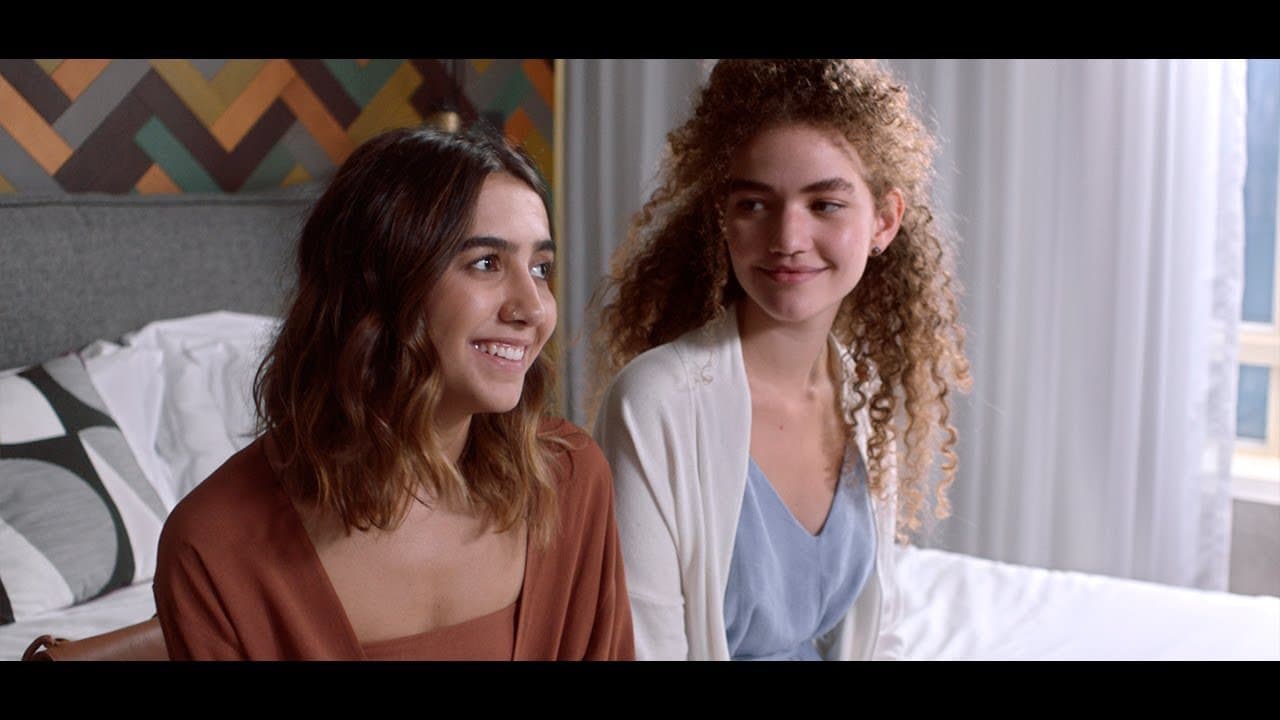 Ana et Vitória trailer thumbnail