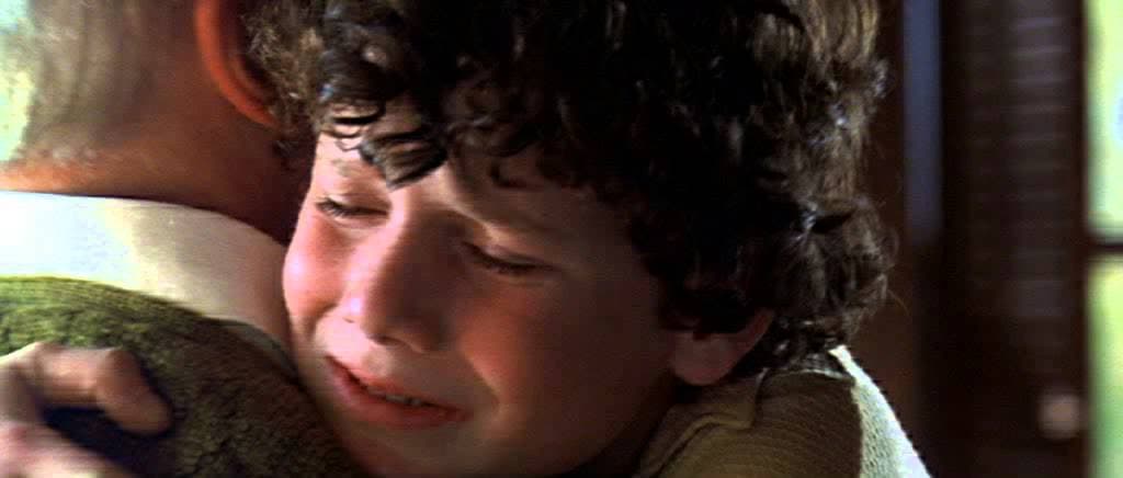 Hearts in Atlantis trailer thumbnail