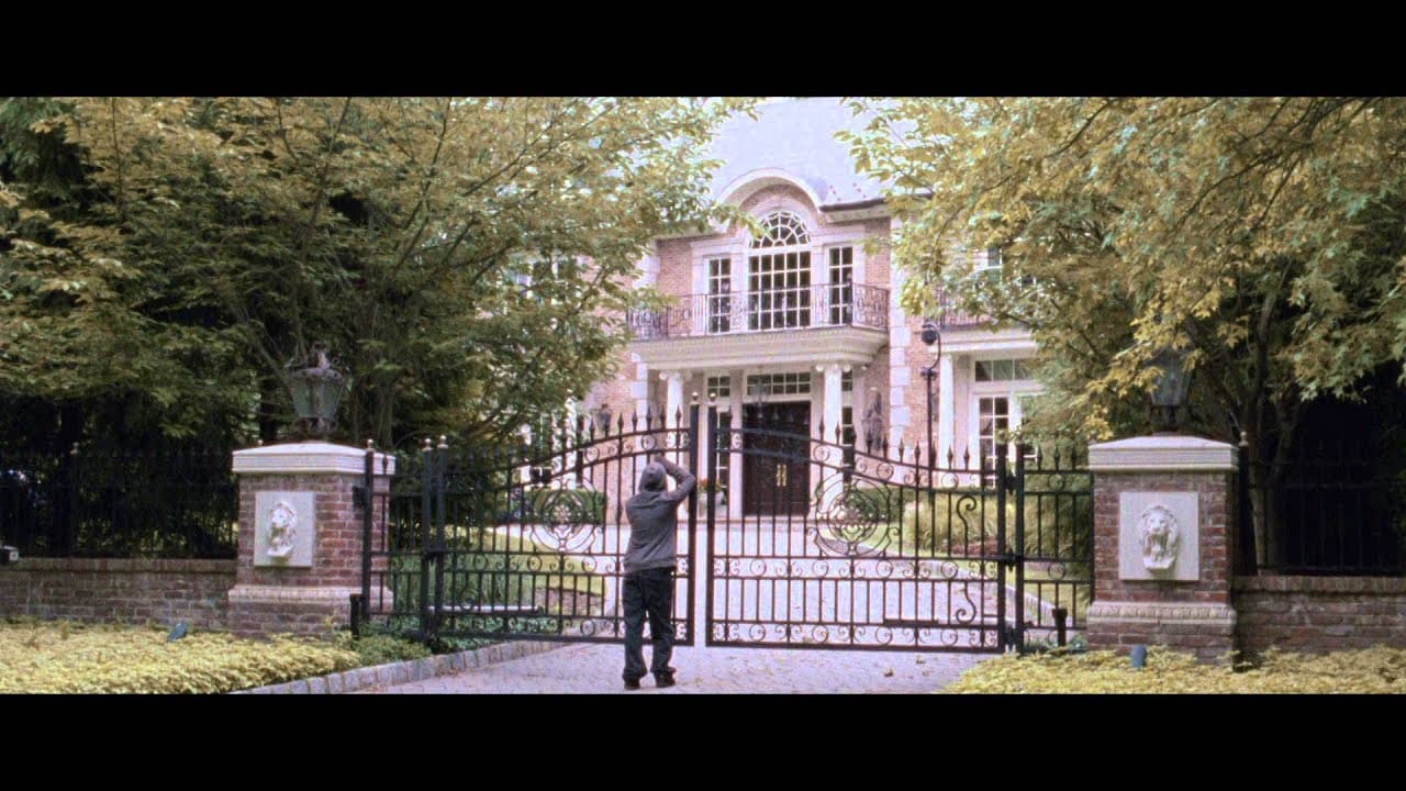 Protège-moi trailer thumbnail
