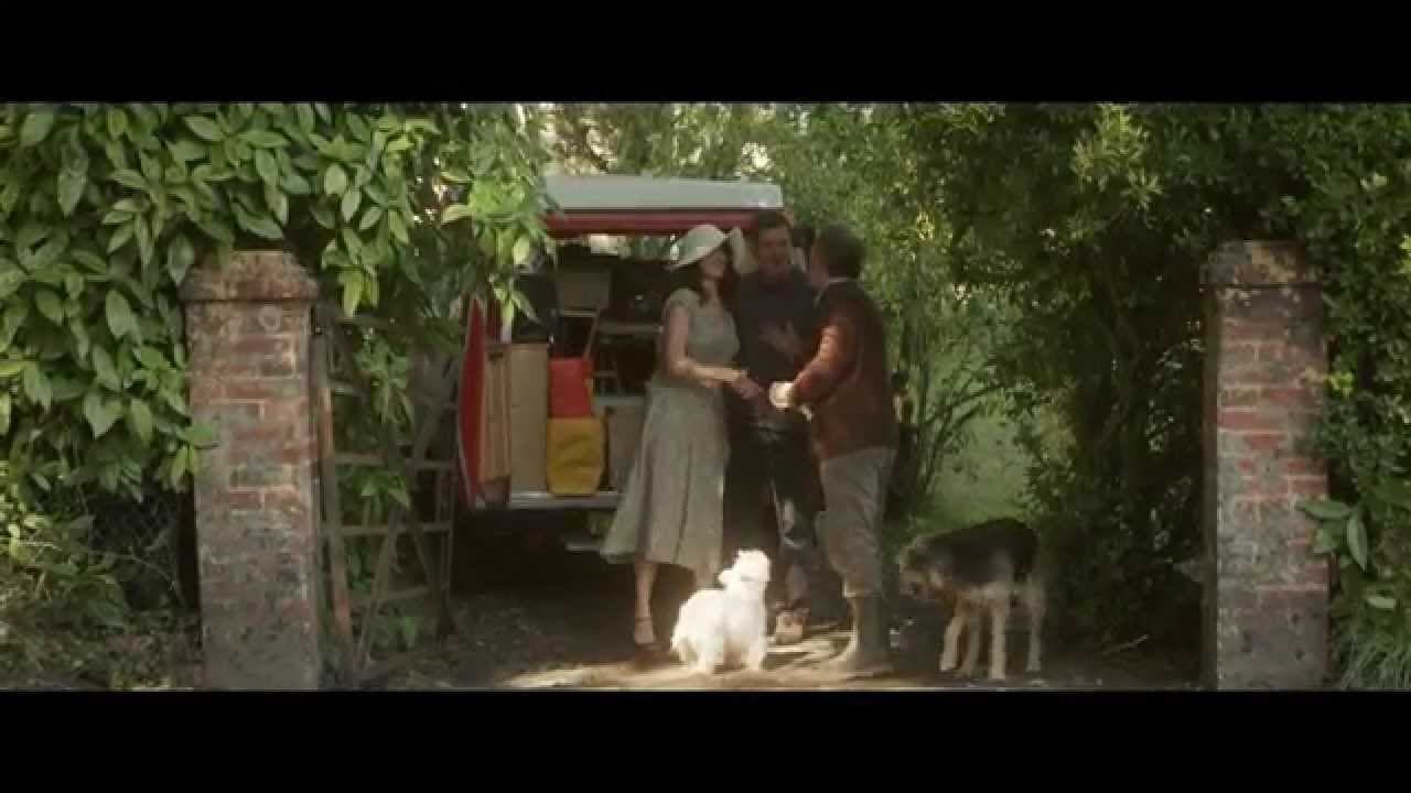 Gemma Bovery trailer thumbnail