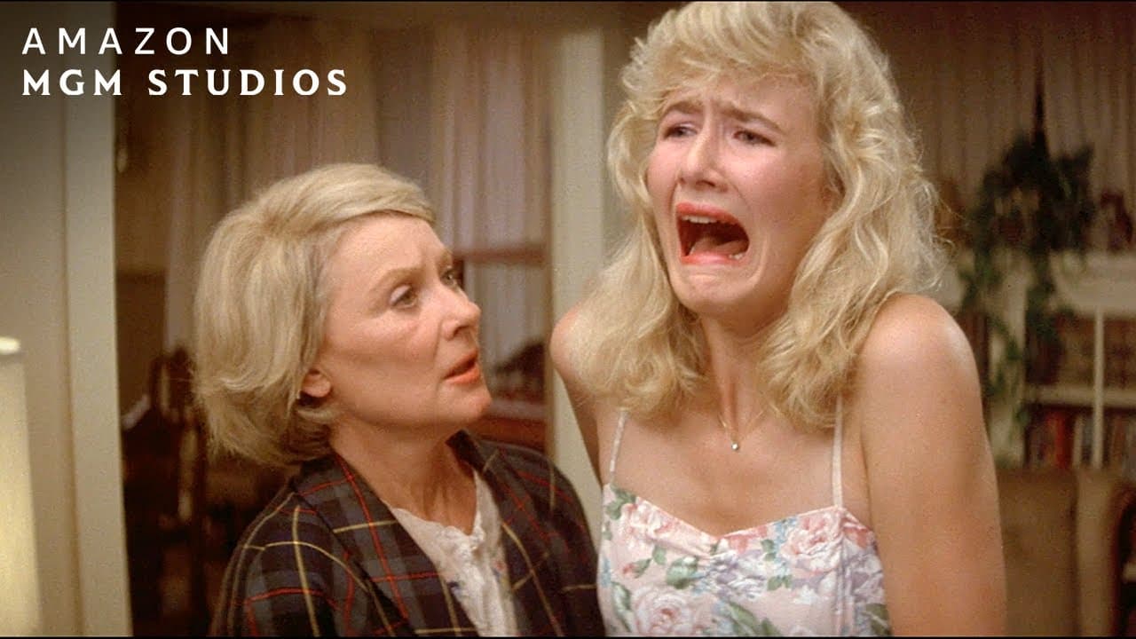 Blue Velvet trailer thumbnail