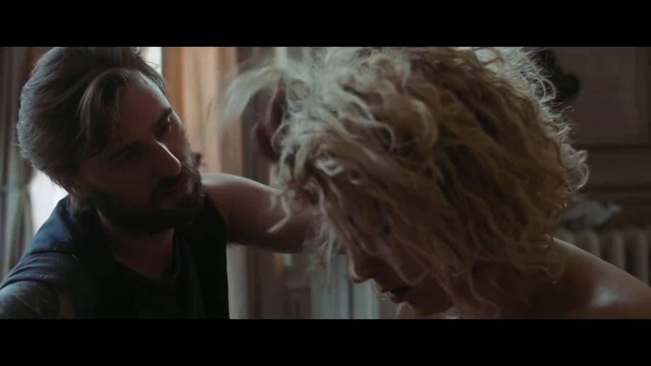 Even Lovers Get the Blues trailer thumbnail