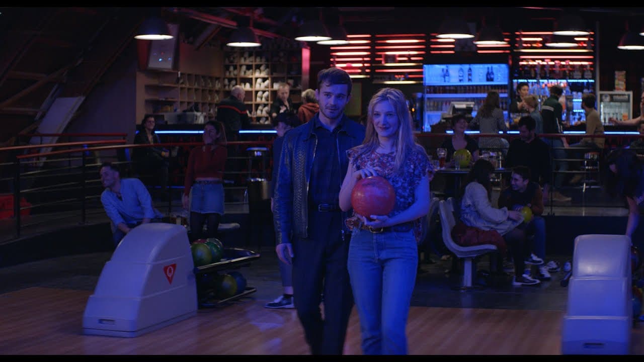 Bowling Saturne trailer thumbnail