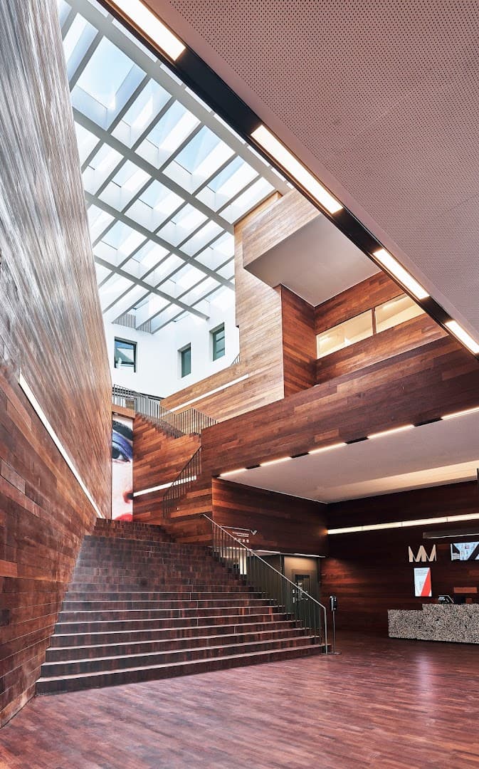 MoMu – ModeMuseum Antwerpen backdrop